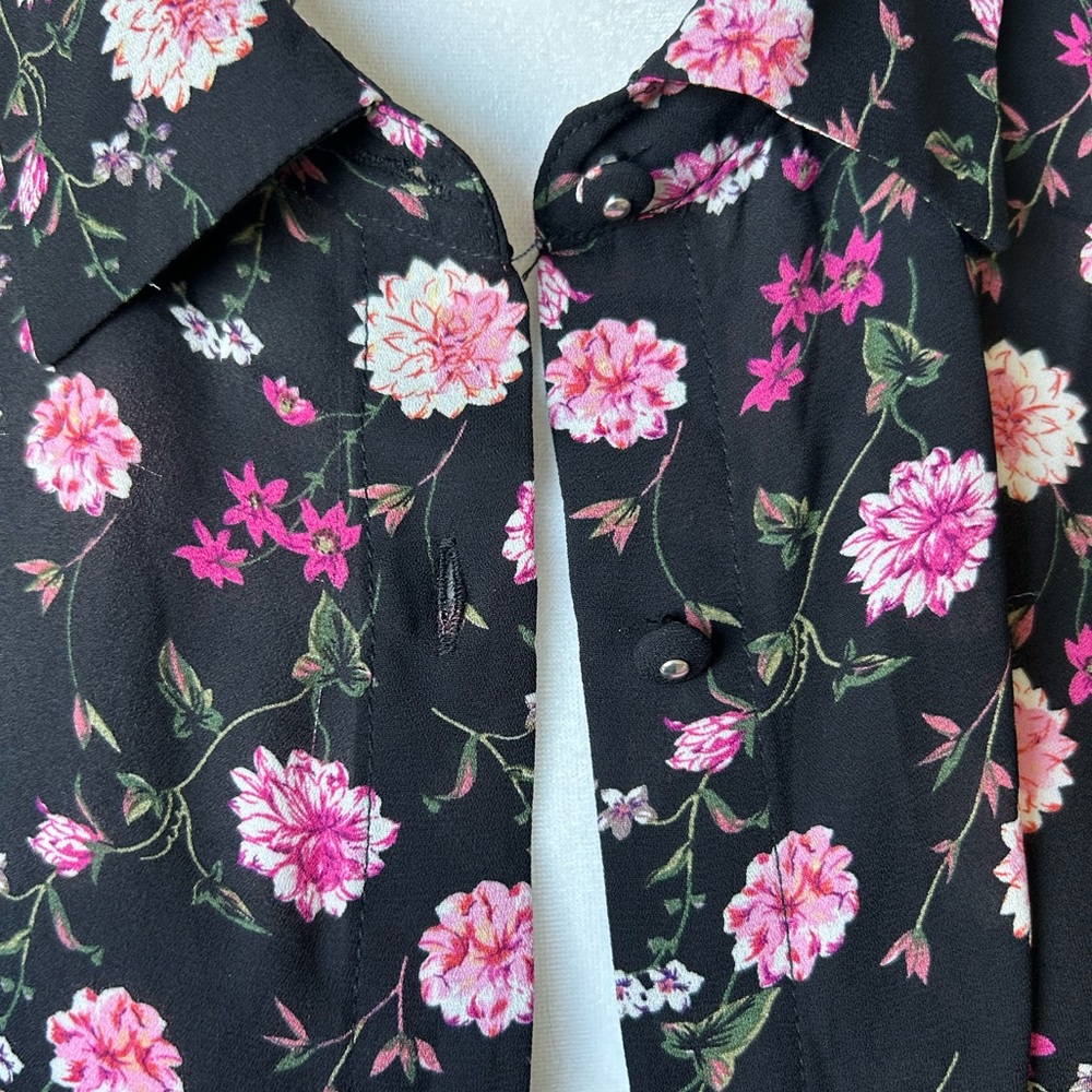 Elie Tahari Floral Blouse